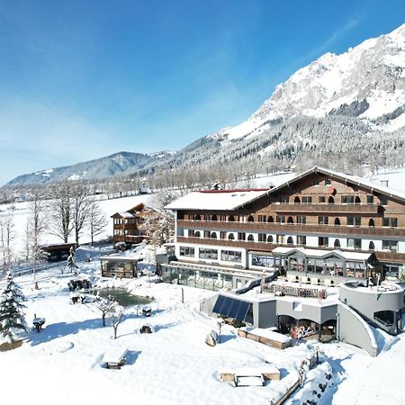 Hotel Berghof Рамзау ам Дахщайн Екстериор снимка